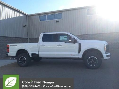 2025 Ford F-350 LARIAT