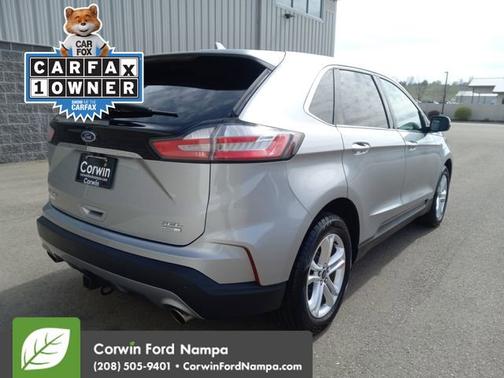 Iconic Silver Metallic 2020 Ford Edge SEL