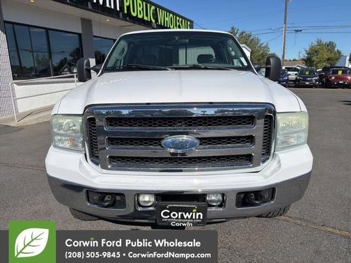 White 2006 Ford F-250 XLT