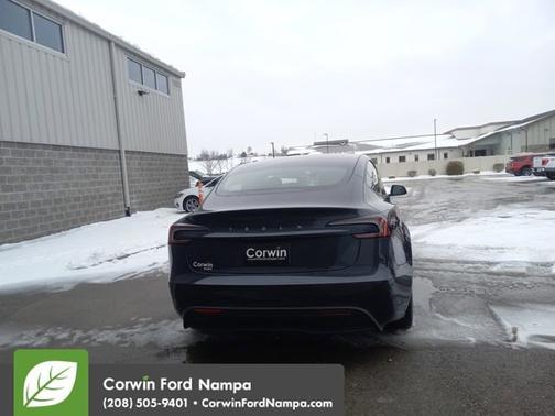 2025 Tesla Model 3 Long Range