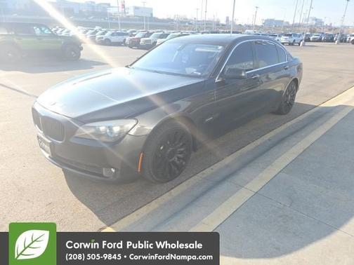2012 BMW 750 Li xDrive
