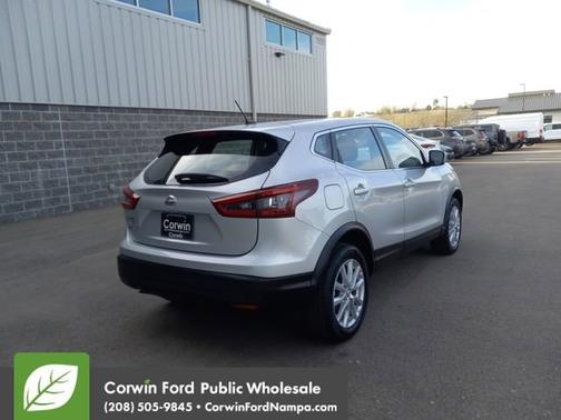 2022 Nissan Rogue Sport S