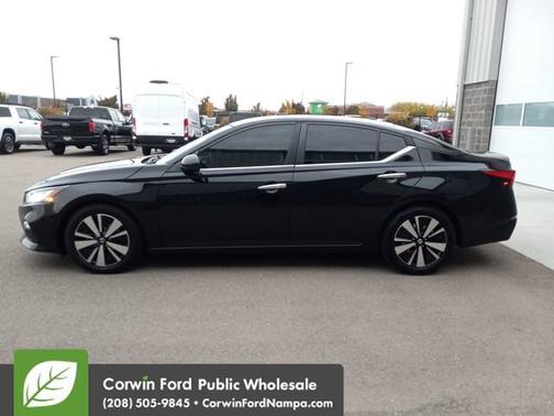 2021 Nissan Altima 2.5 SV