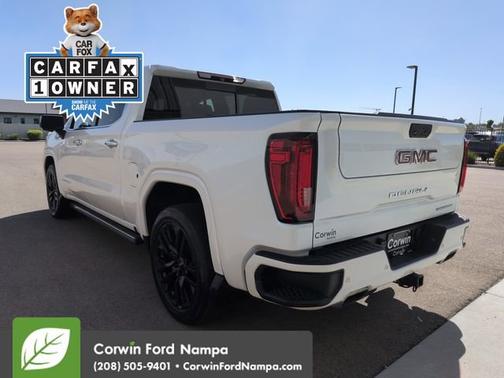 White Frost Tricoat 2019 GMC Sierra 1500 Denali