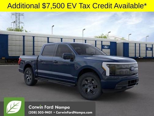 2025 Ford F-150 Lightning LARIAT