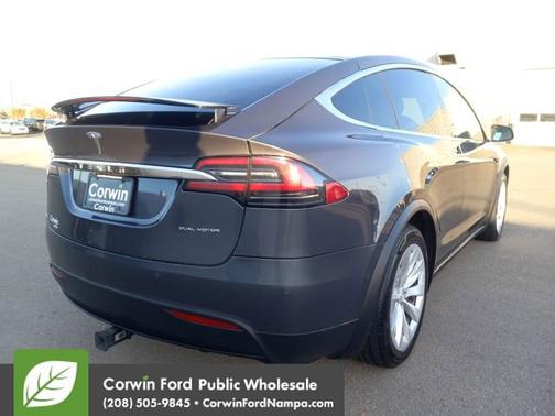 2019 Tesla Model X Long Range