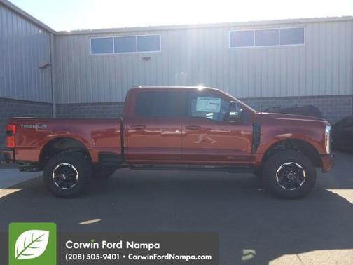 2025 Ford F-350 LARIAT