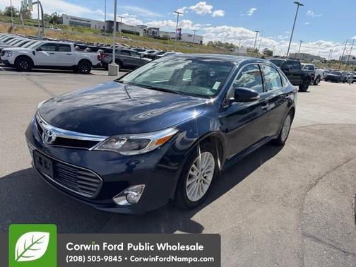 Pearl 2015 Toyota Avalon Hybrid XLE Touring