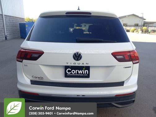 2022 Volkswagen Tiguan SE