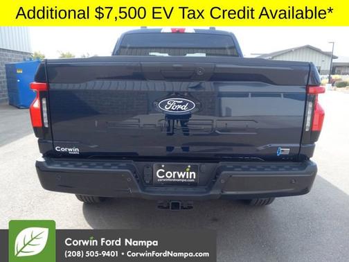 2025 Ford F-150 Lightning Flash