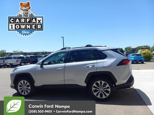 2022 Toyota RAV4 XLE Premium