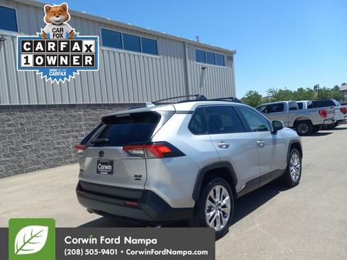 2022 Toyota RAV4 XLE Premium