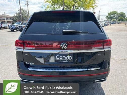 Deep Black Pearl 2024 Volkswagen Atlas 2.0T SEL