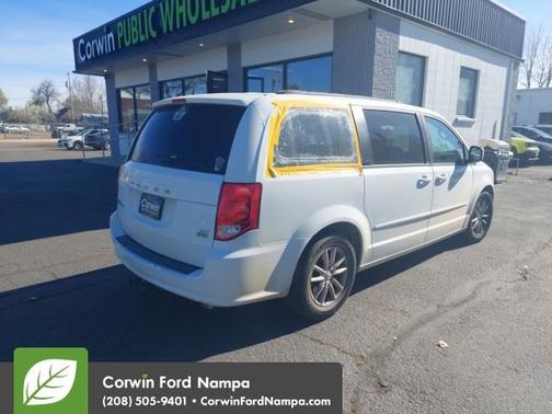 Bright White Clearcoat 2014 Dodge Grand Caravan SXT