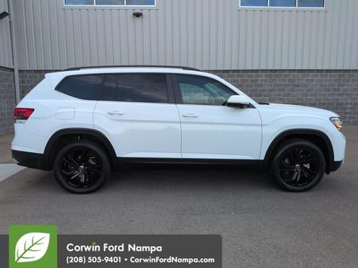 Pure White 2023 Volkswagen Atlas 2.0T SE w/Technology