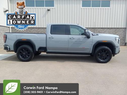 2024 GMC Sierra 2500 AT4