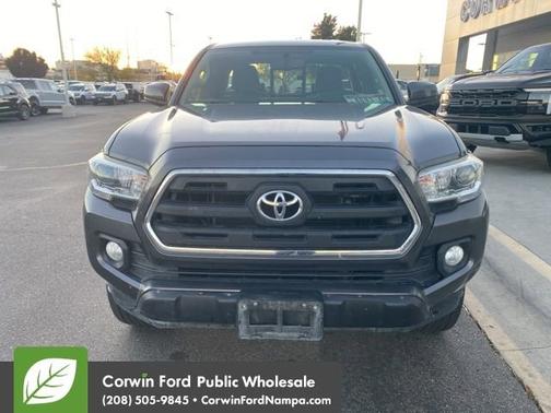 2016 Toyota Tacoma SR5