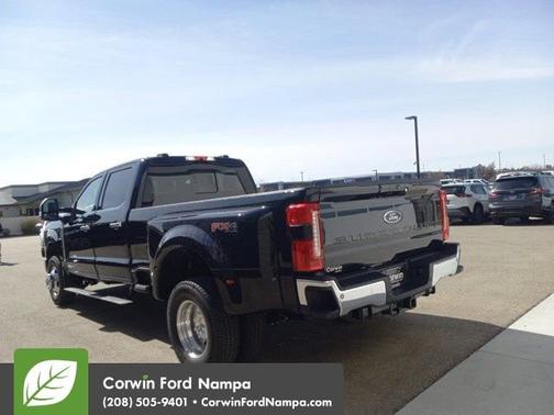 2025 Ford F-350 LARIAT