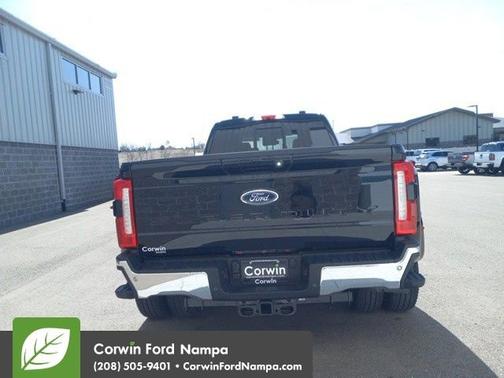 2025 Ford F-350 LARIAT
