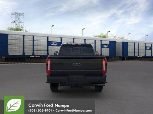 2025 Ford F-350 LARIAT