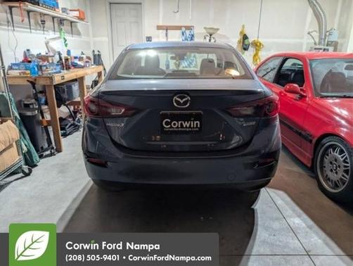 2018 Mazda Mazda3 Touring