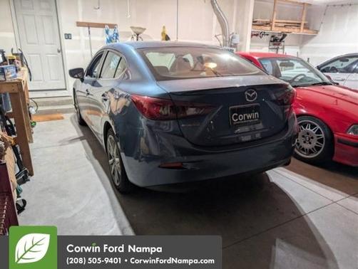 2018 Mazda Mazda3 Touring