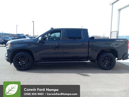 2022 Chevrolet Silverado 1500 Custom