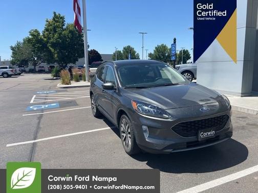 2020 Ford Escape Titanium