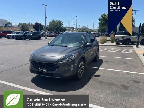 2020 Ford Escape Titanium