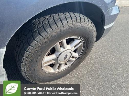 2004 Ford Expedition XLT