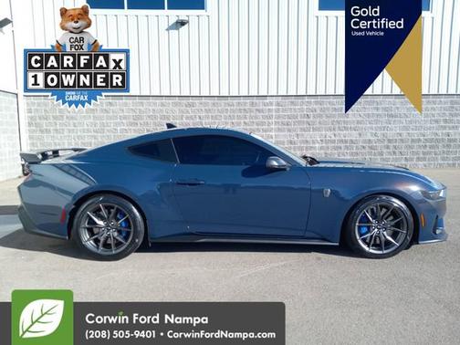 2024 Ford Mustang Dark Horse