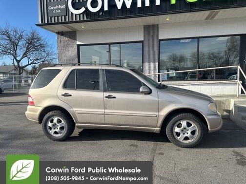 2002 Mercedes-Benz M-Class ML 320