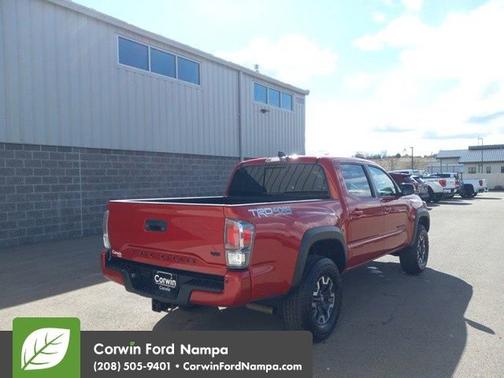 2022 Toyota Tacoma Base