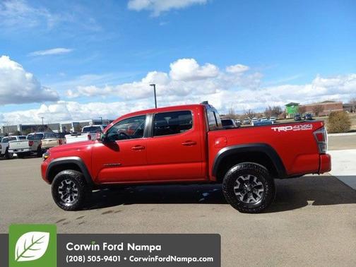2022 Toyota Tacoma Base