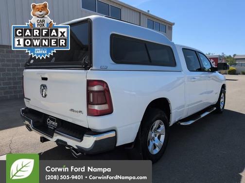 Bright White Clearcoat 2021 RAM 1500 Big Horn