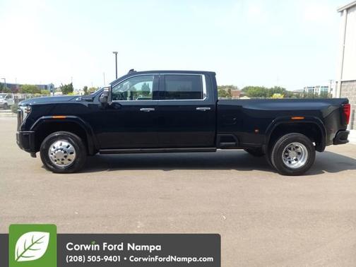 2024 GMC Sierra 3500 Denali