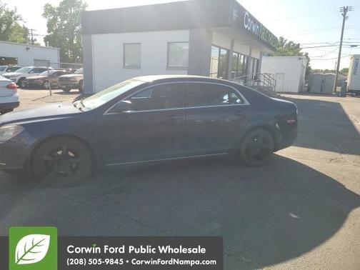 2011 Chevrolet Malibu LT w/1LT