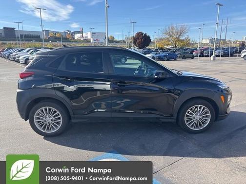 2021 Hyundai KONA SEL Plus