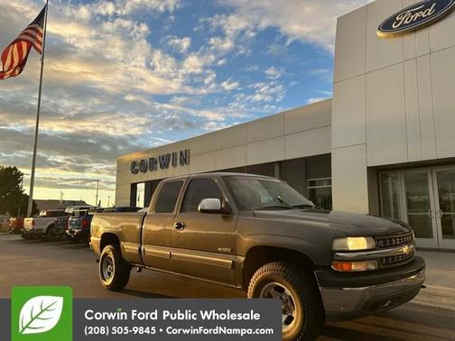 2002 Chevrolet Silverado 1500 LS