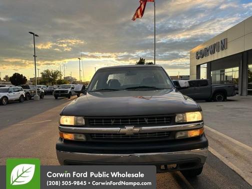 2002 Chevrolet Silverado 1500 LS