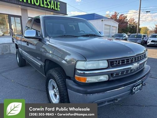 2002 Chevrolet Silverado 1500 LS