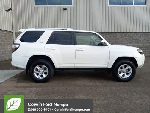 2017 Toyota 4Runner SR5