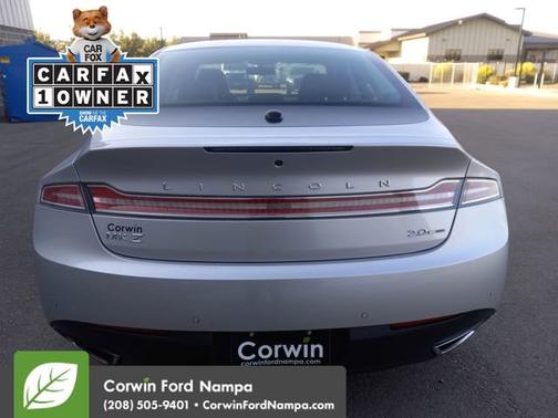 2015 Lincoln MKZ Base