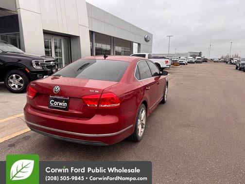2015 Volkswagen Passat TDI SE
