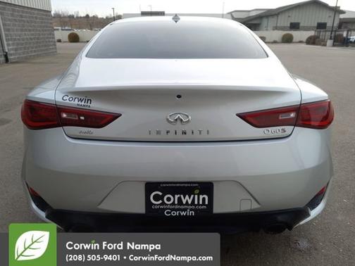 2017 INFINITI Q60 3.0t Red Sport 400