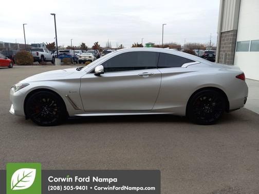 2017 INFINITI Q60 3.0t Red Sport 400