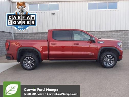 2024 GMC Sierra 1500 AT4