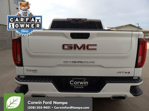 2021 GMC Sierra 1500 AT4
