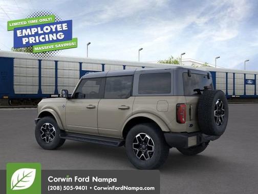 2025 Ford Bronco Outer Banks