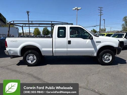 White 2006 Ford F-250 XLT